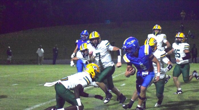 PREP FOOTBALL: Cold Springs suffers first loss of the season to Gordo, 35-13